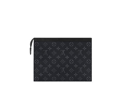 lv pochette monogram ราคา